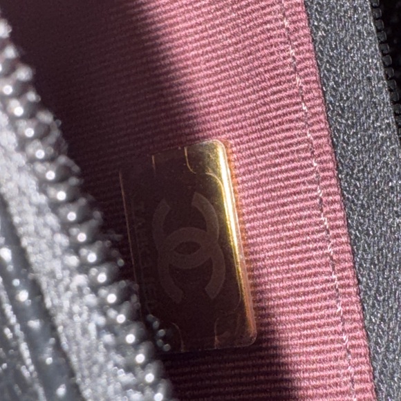 Chanel Wallet on Chain in Caviar Leather - Picture 10 of 11